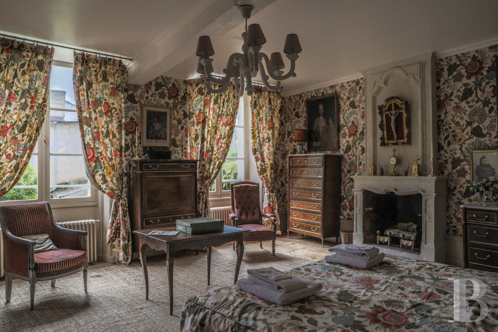 Dans les Deux-Sèvres, à Saint-Jean-de-Thouars, une maison de famille du 19e siècle bordée d’un parc - photo  n°28